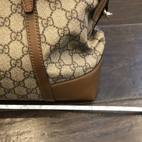 Brand New Gucci Monogram Tote with Beige Leather - Picture 14 of 16